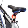 Sada LED svetiel na bicykel so silikónovým krytom 2032 batérií (červená biela)