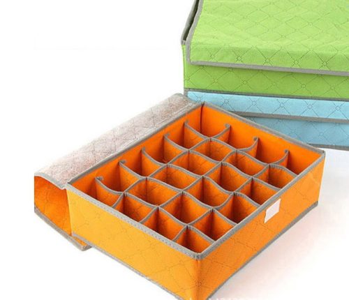 Úložný box s 24 zásuvkami