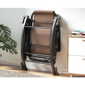   Skladacie hojdacie kreslo s nulovou gravitáciou a opierkou hlavy, hnedé