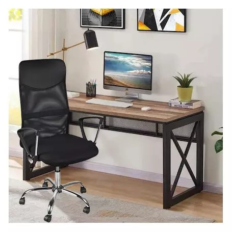Ergonomické otočné kancelárske kreslo s vysokým operadlom a chrómovými nohami,